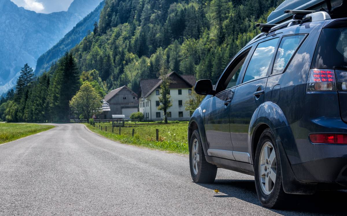 4 top cars for road trips