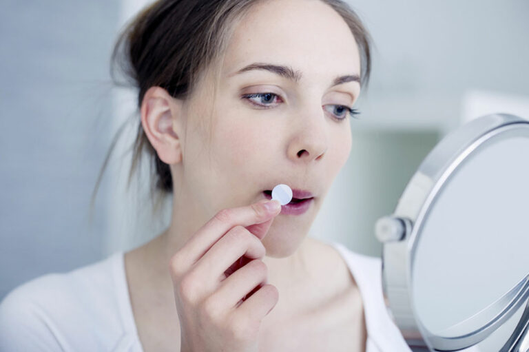 Herpes simplex virus – Symptoms, causes, and management